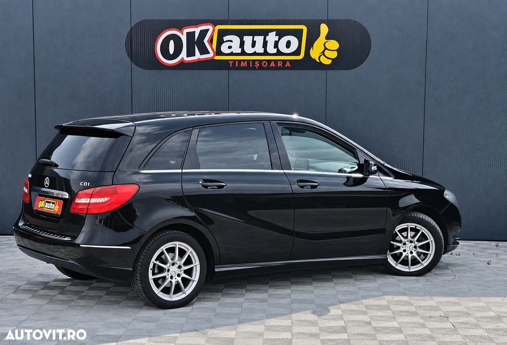 Mercedes-Benz B 180 - 6