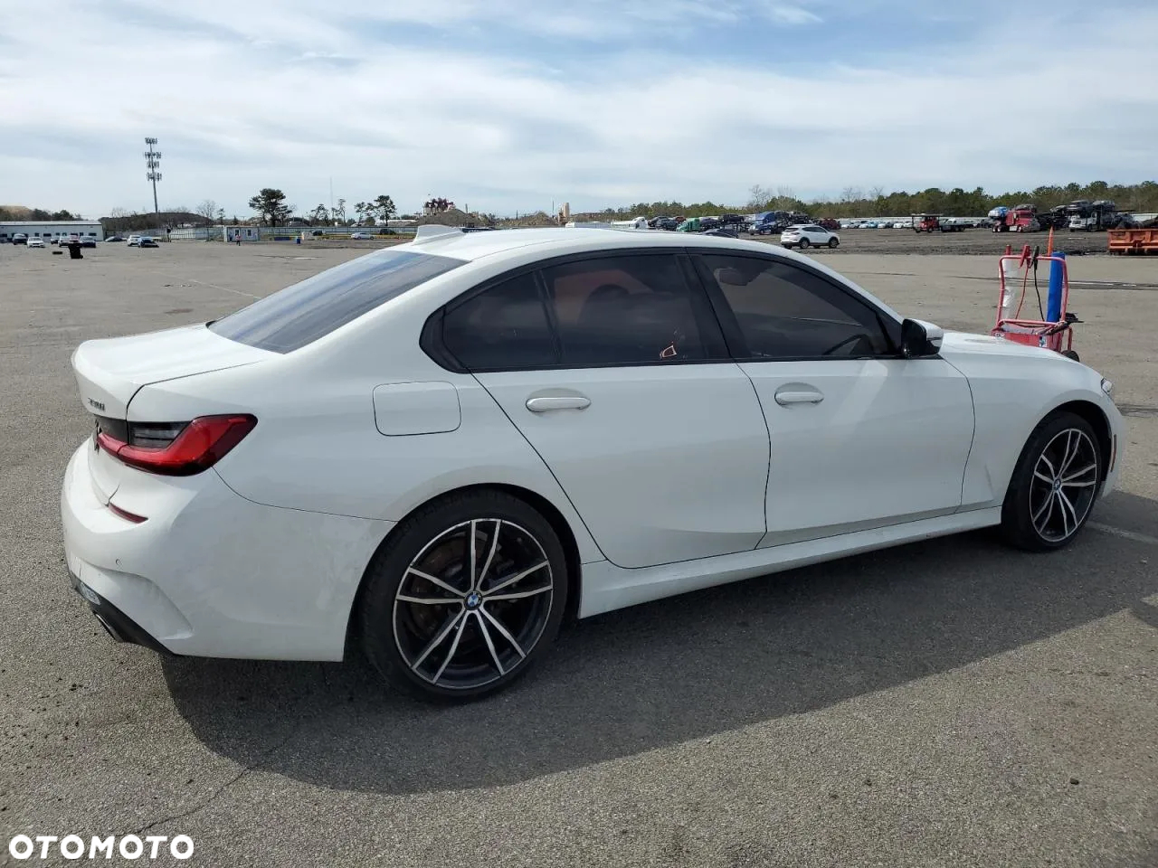 BMW Seria 3 330i Advantage sport - 3