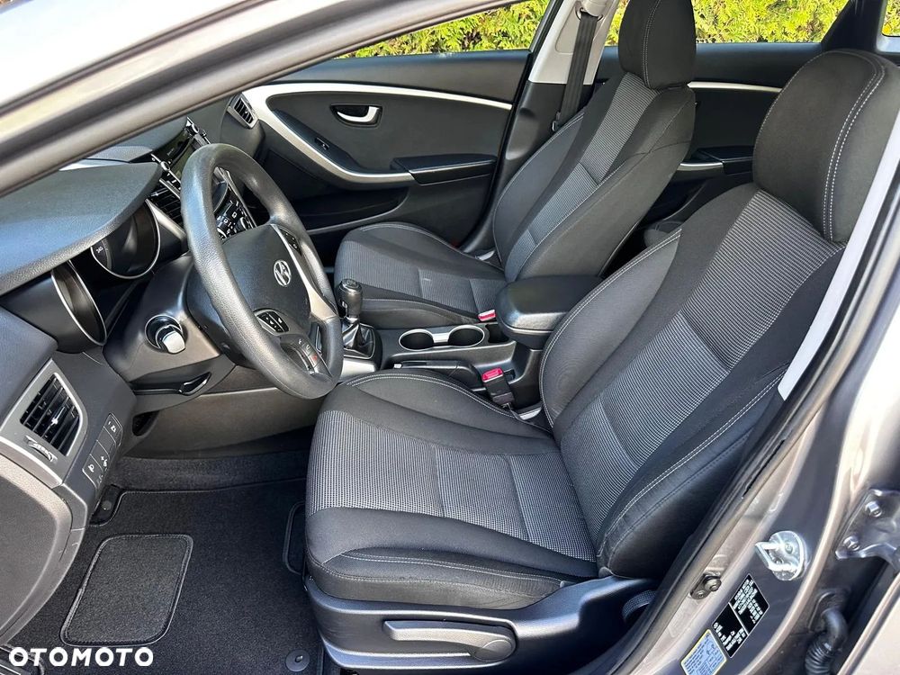 Hyundai i30 - 22