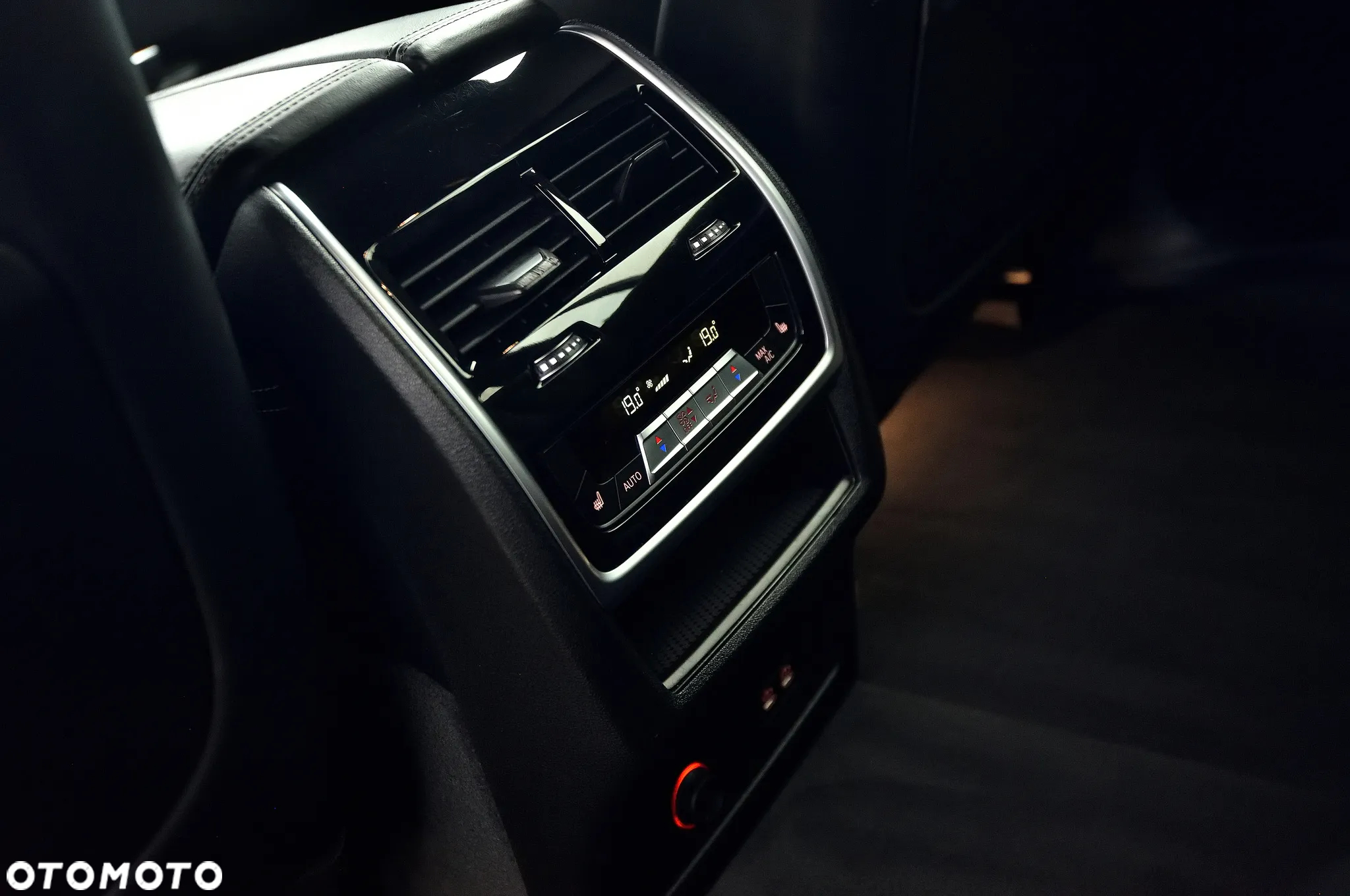BMW X7 M50d sport - 37