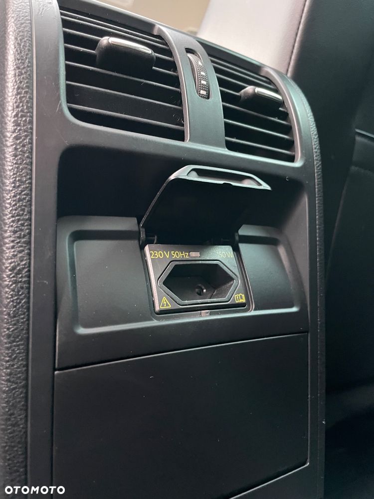 Volkswagen Passat 2.0 TDI DSG BlueMotion Technology Highline - 16