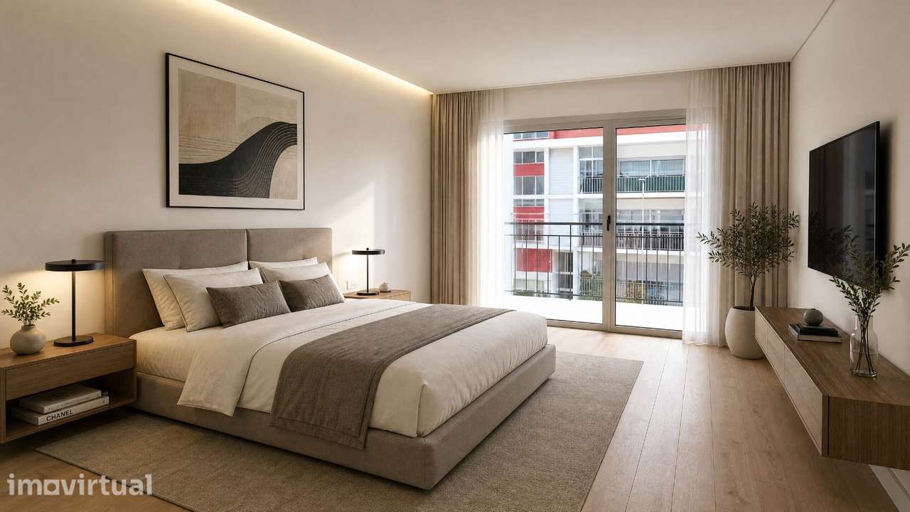 Apartamento T2 com garagem e varanda. Bem Situado - Grande imagem: 3/16
