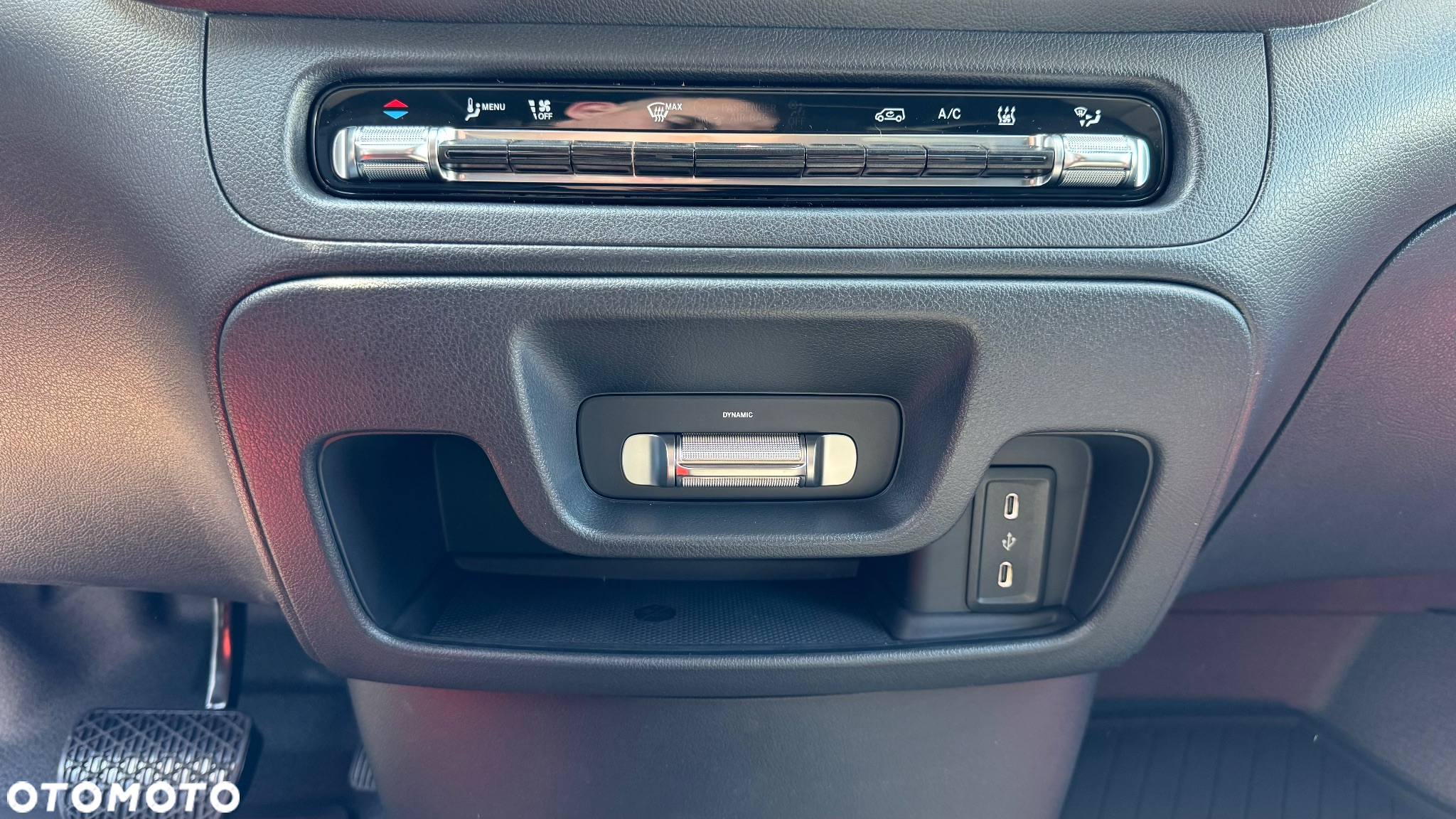 Mercedes-Benz Vito 112e eVito Furgon długi - 16