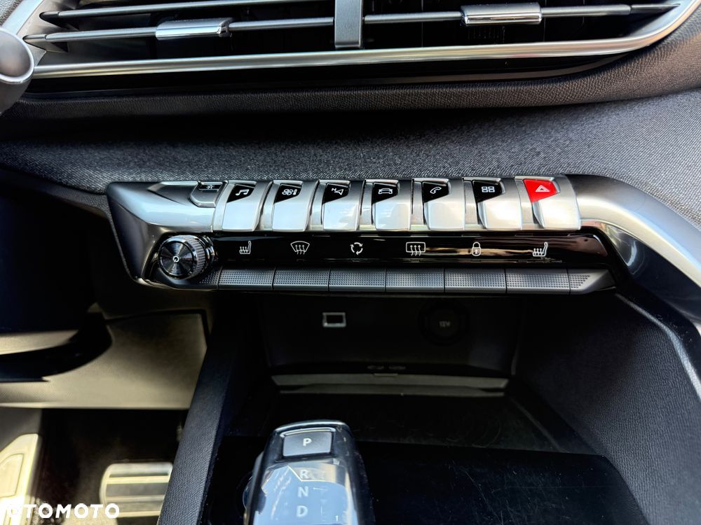 Peugeot 5008 THP 165 EAT6 Stop & Start Allure - 32