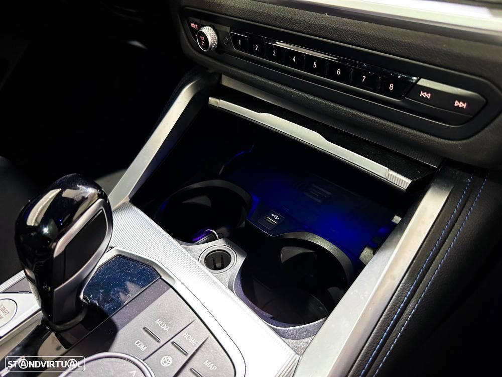 BMW 420 Gran Coupé i Pack Desportivo M Auto - 37