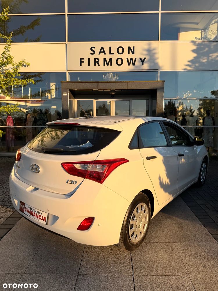 Hyundai i30 - 23