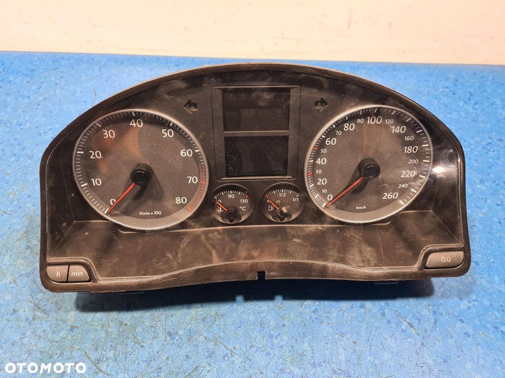 VW GOLF V LICZNIK 2.0 FSI 110.080.247/023 - 1