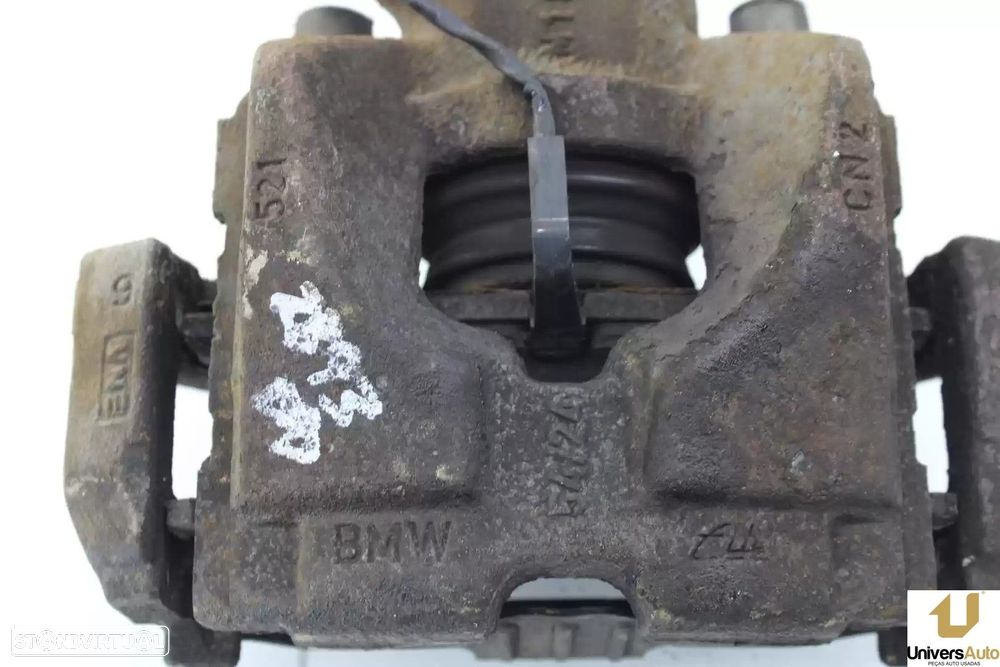 PINÇA TRAVÃO FRONTAL DIREITA BMW 1 COUPÉ 2010 - - 4