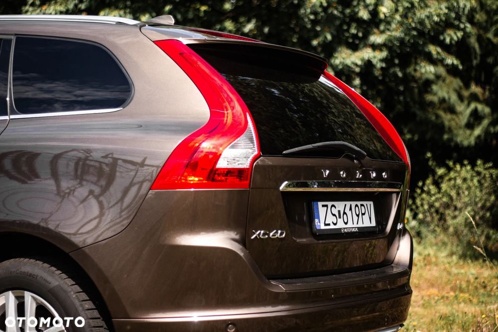 Volvo XC 60 D4 Drive-E Summum - 5
