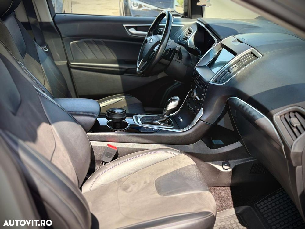 Ford Edge 2.0 TDCi Powershift Sport - 17