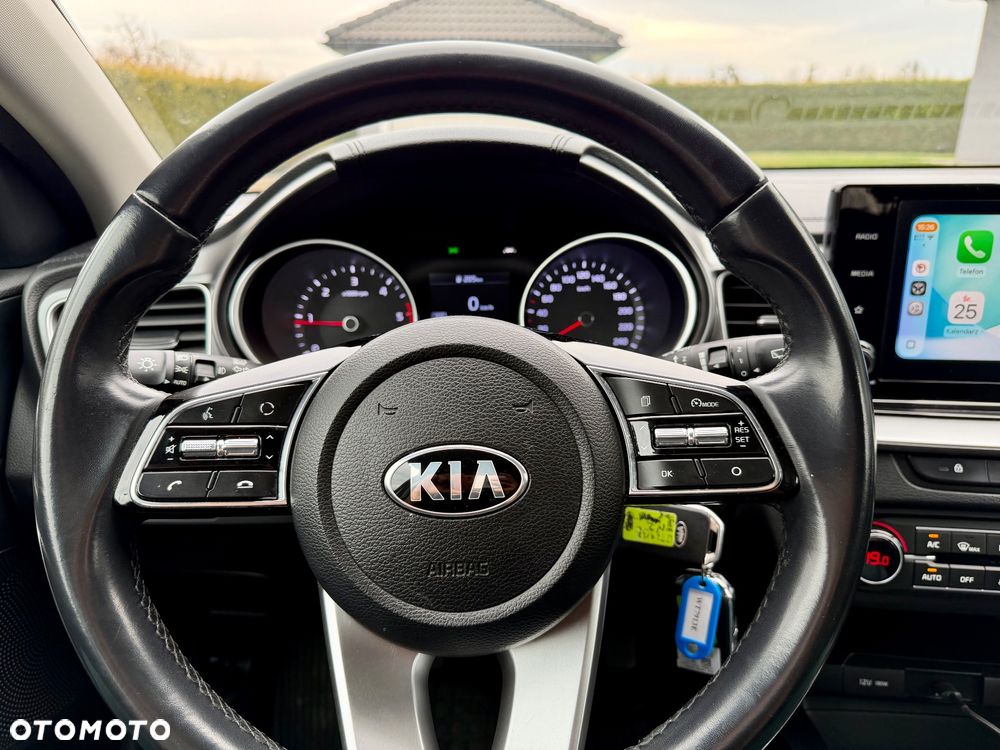 Kia Ceed 1.6 CRDi SCR M - 24