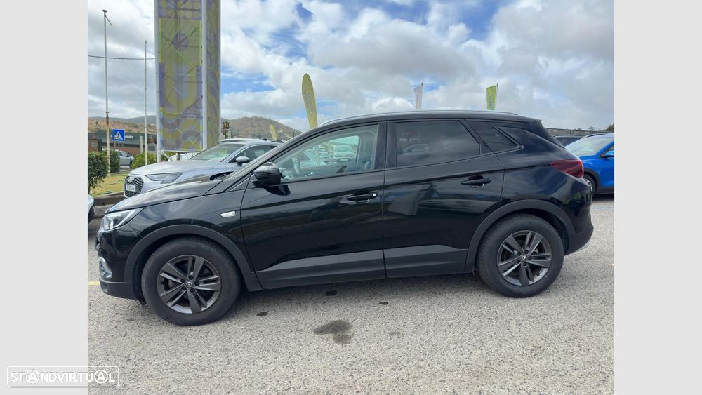 Opel Grandland X 1.2 T Design & Tech - 4