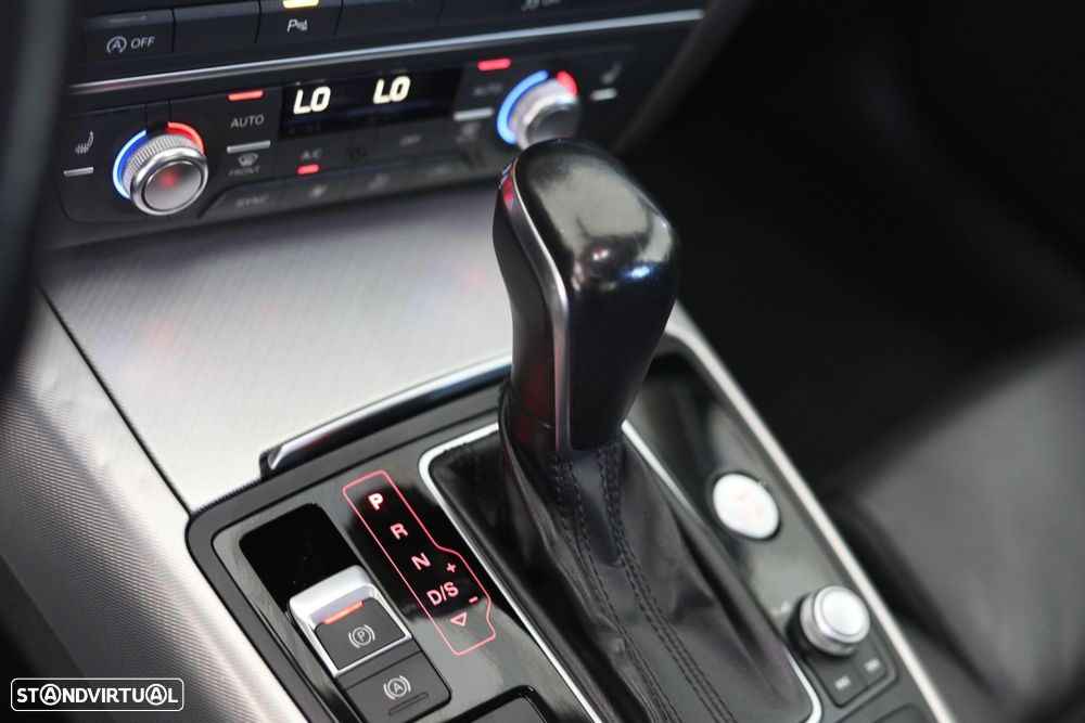 Audi A6 2.0 TDI Business Line S tronic - 14