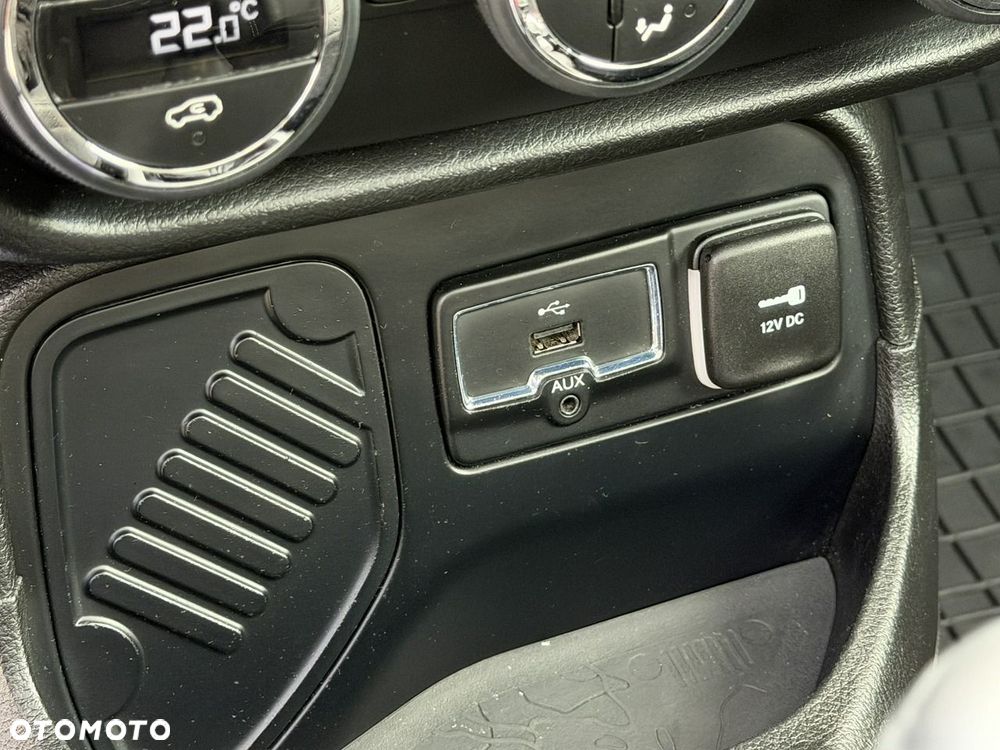 Jeep Renegade 1.6 MultiJet Limited - 29