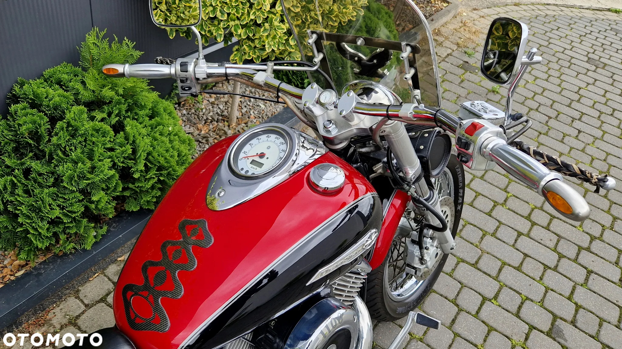 Yamaha XVS - 26