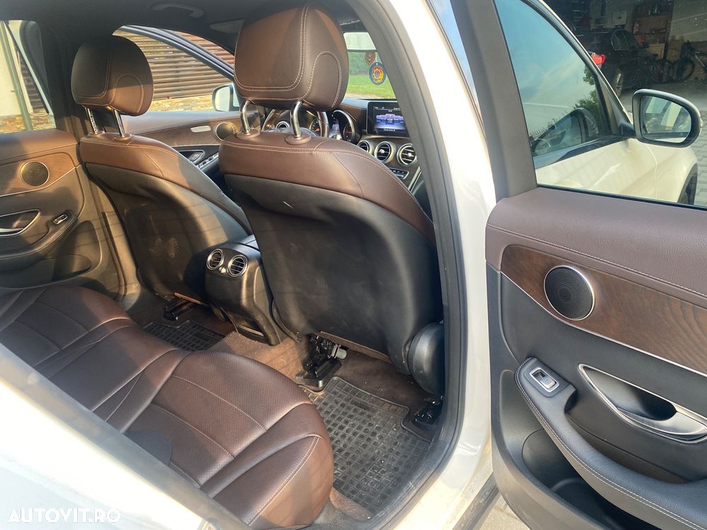 Mercedes-Benz GLC - 13