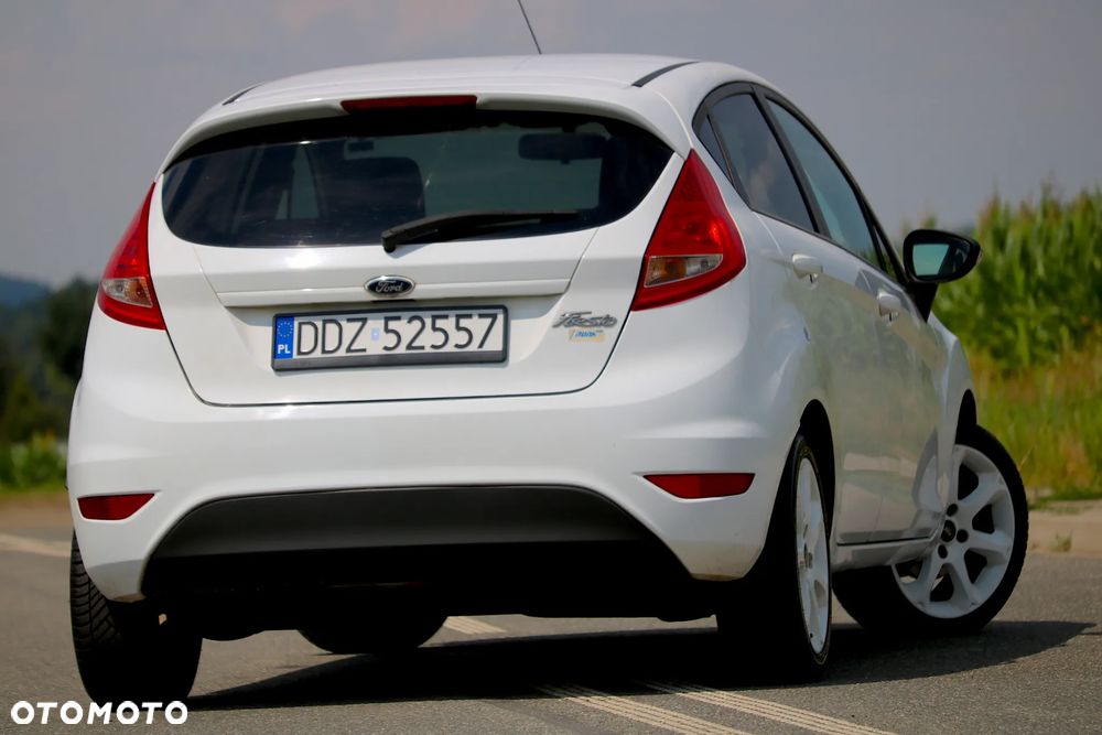 Ford Fiesta 1.25 Platinium X EU5 - 25