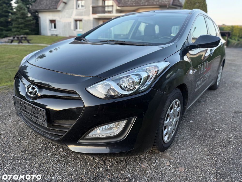 Hyundai i30 1.6 CRDi BlueDrive Classic + - 6