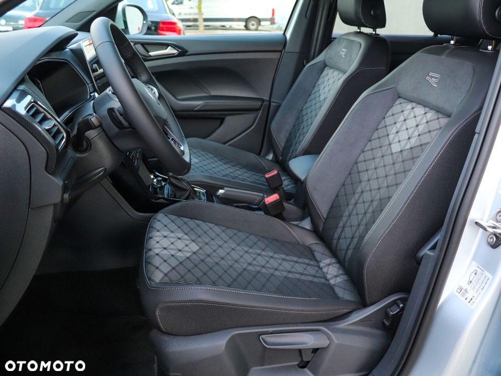 Volkswagen T-Cross - 10