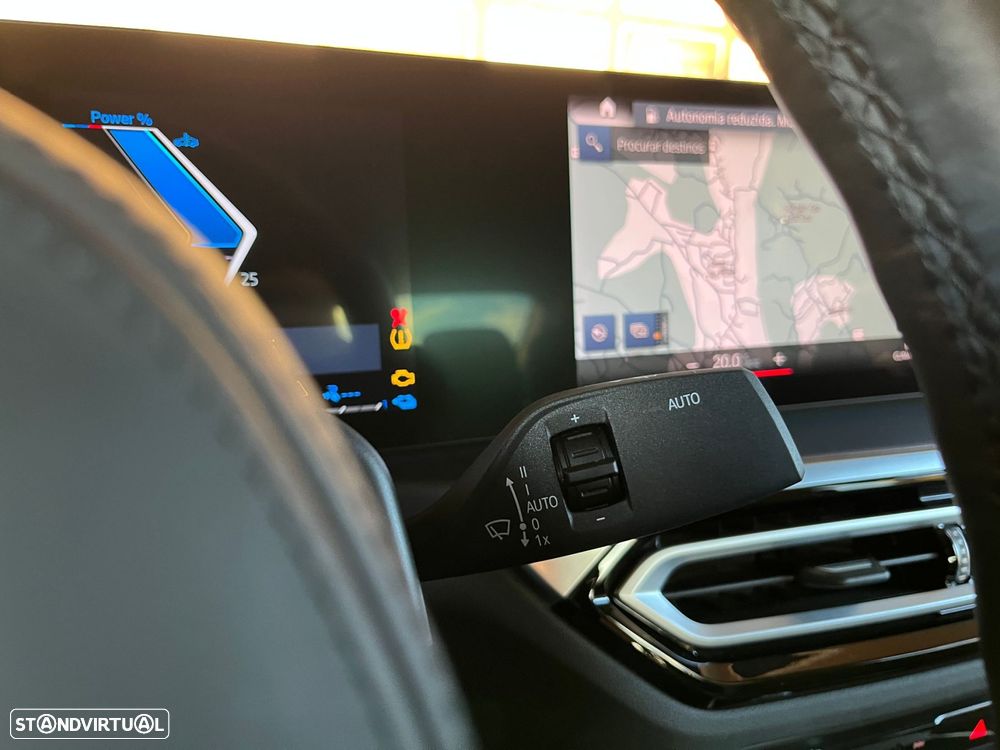 BMW 320 e Pack M Auto - 24