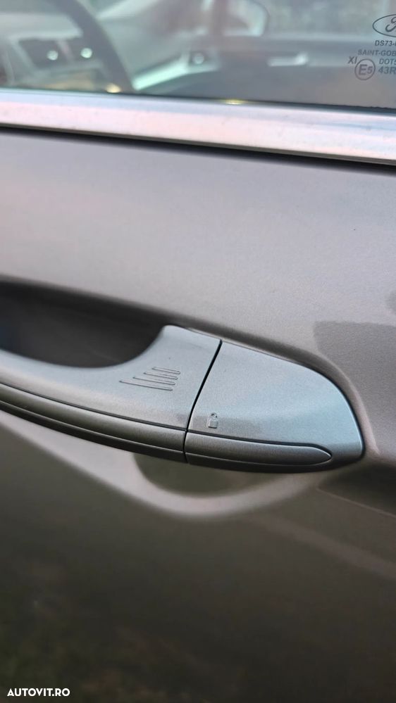 Ford Mondeo 2.0 TDCi Powershift - 9
