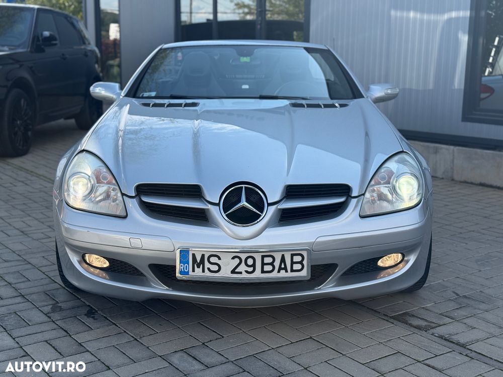 Mercedes-Benz SLK - 9