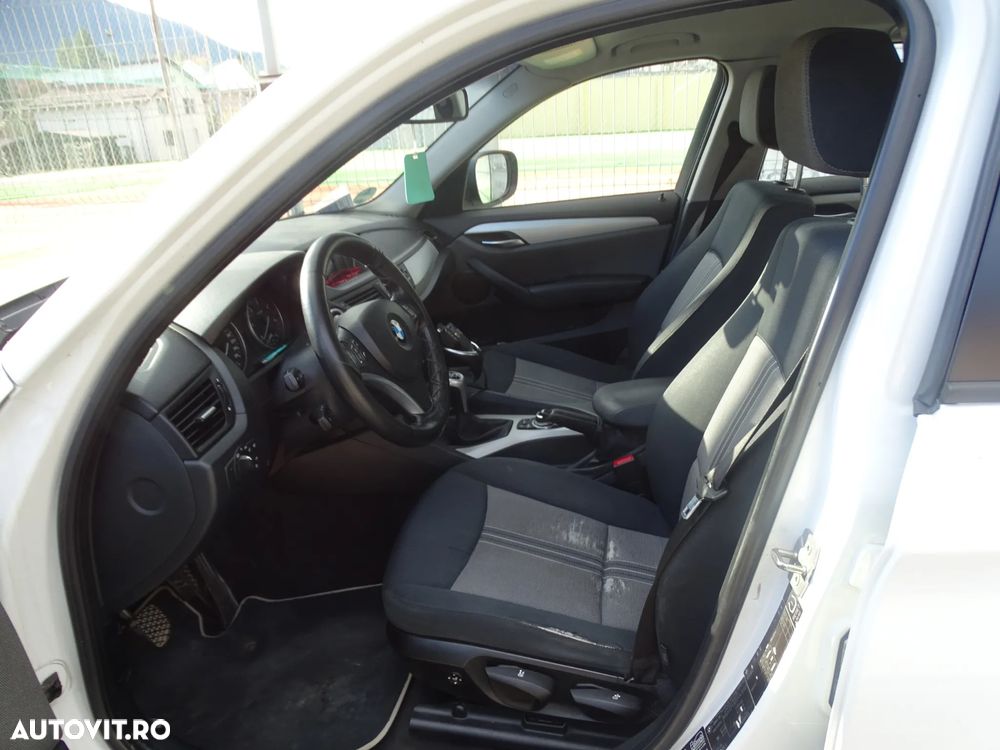 BMW X1 xDrive20d - 15