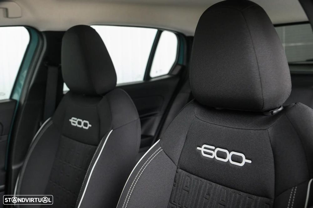 Fiat 600 1.2 Hybrid - 32