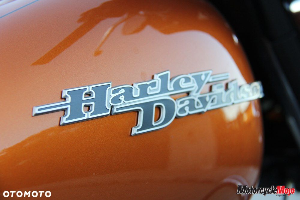 Harley-Davidson Touring Electra Glide - 15