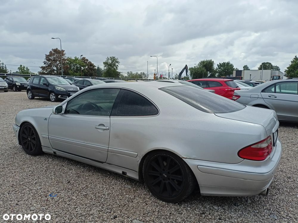 Mercedes-Benz CLK 320 - 3