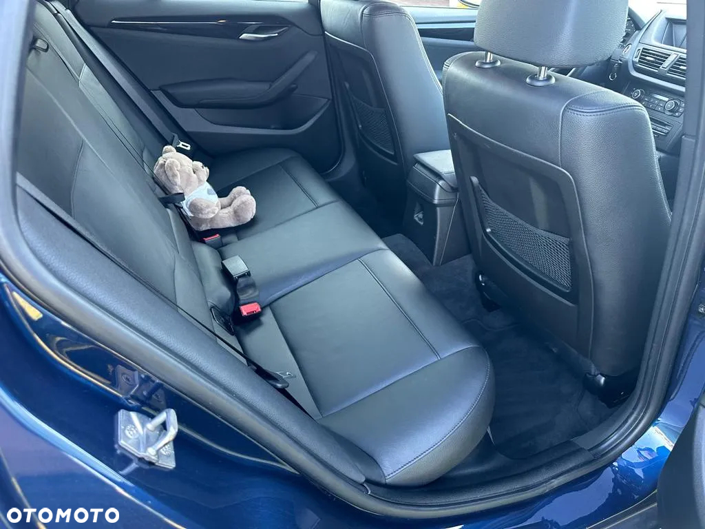 BMW X1 sDrive20i xLine - 12