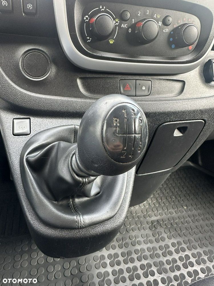 Renault Trafic - 27
