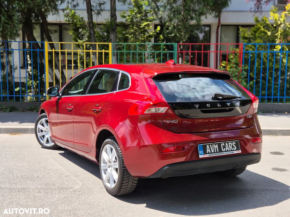 Volvo V40 T2 Inscription - 2