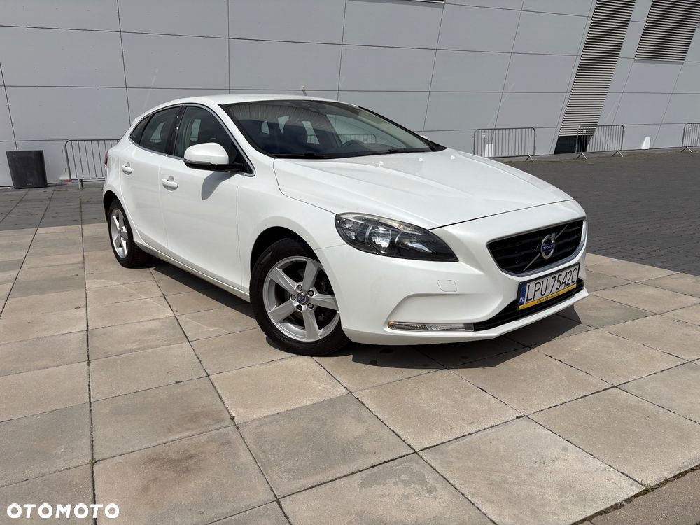 Volvo V40 D2 Summum - 2