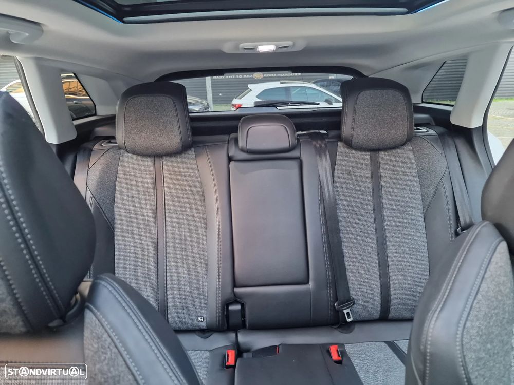 Peugeot 3008 PureTech 130 Stop & Start GPF Allure - 19