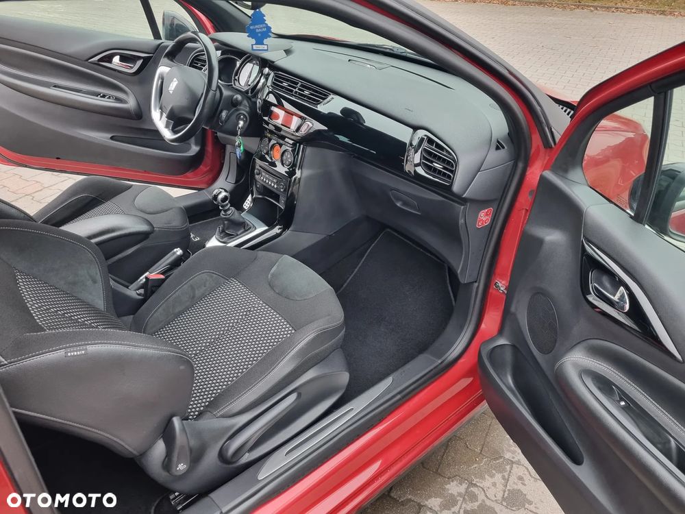 Citroën DS3 1.6 THP SportChic - 8