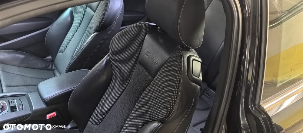 Audi A3 3-drzwiowe 1.4 TFSI S line Sportpaket - 7