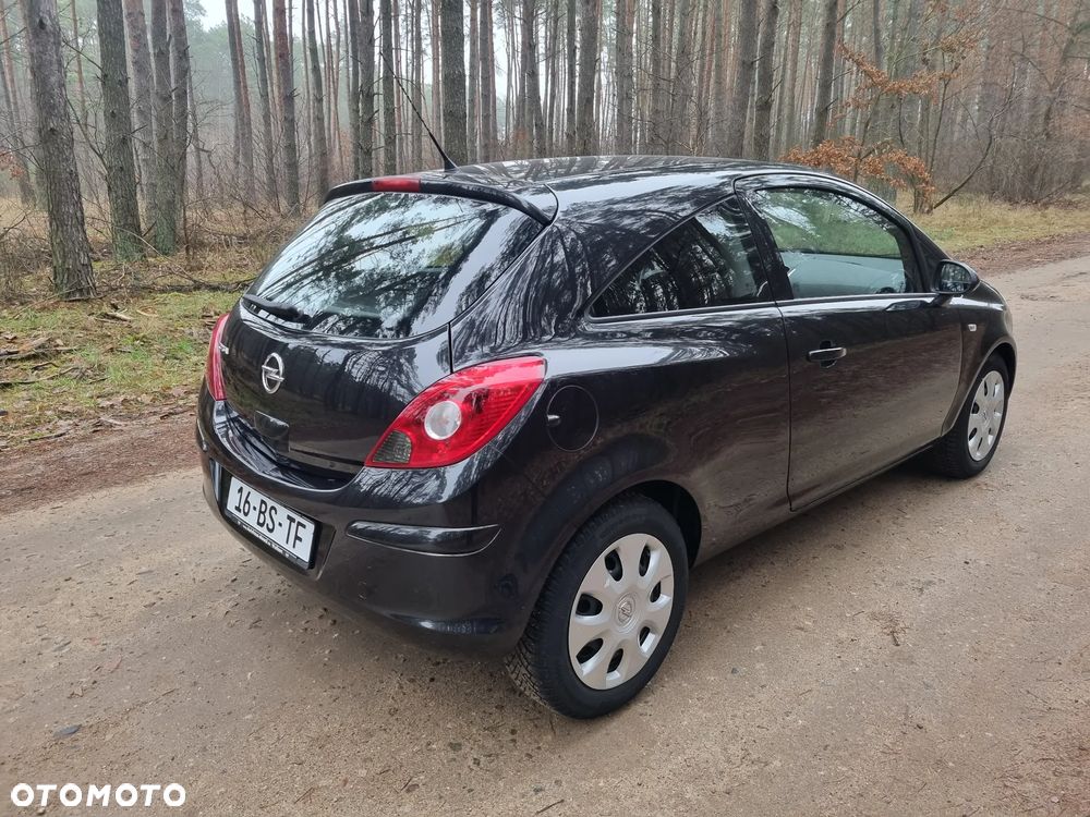 Opel Corsa - 3