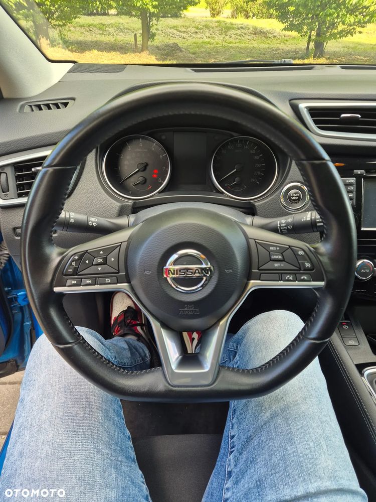 Nissan Qashqai 1.2 DIG-T N-Connecta EU6 - 8