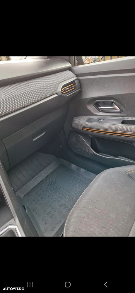 Dacia Sandero TCe 90 MT6 Comfort - 15