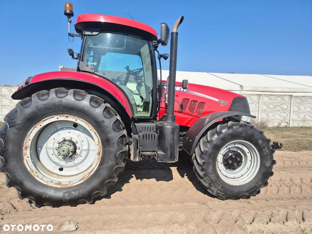 Case IH Puma CVX 230 2013 rok  220 240 Steyr 6220 CVT 185 175 New Holland T7.250 T7.230  T7.215 T7 - 1