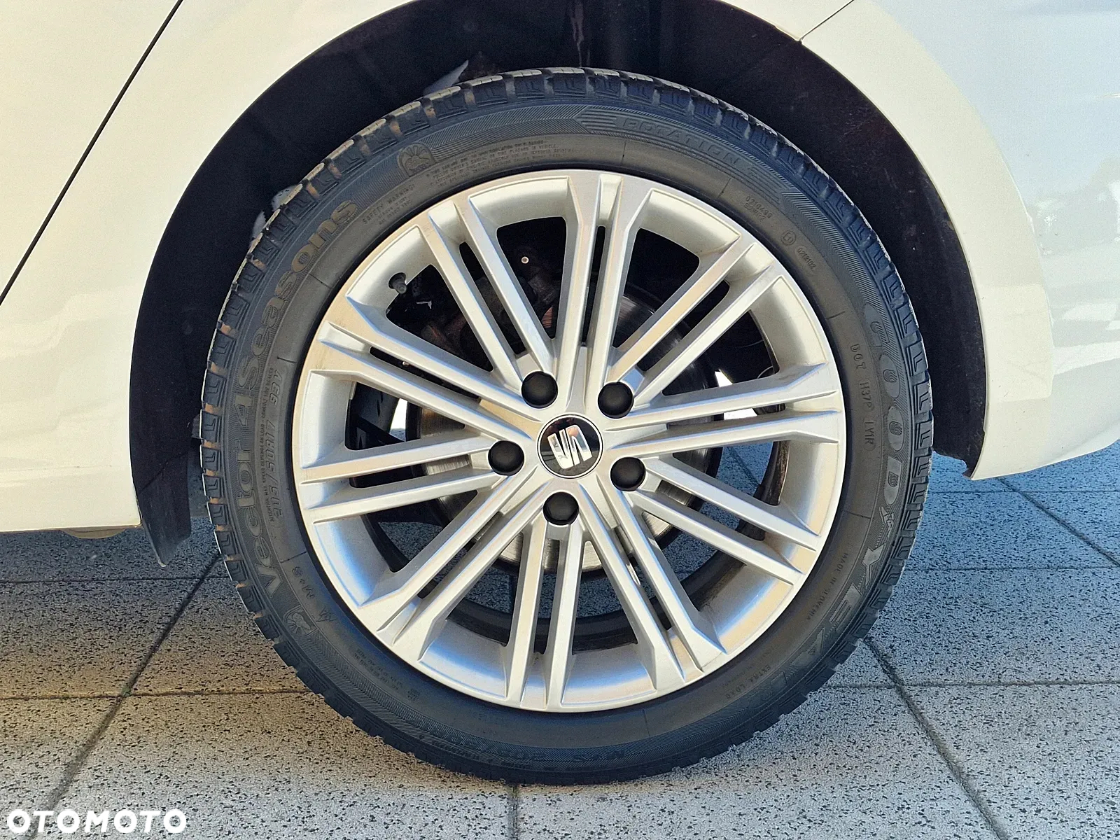 Seat Leon 1.5 eTSI ACT OPF DSG Xcellence - 22