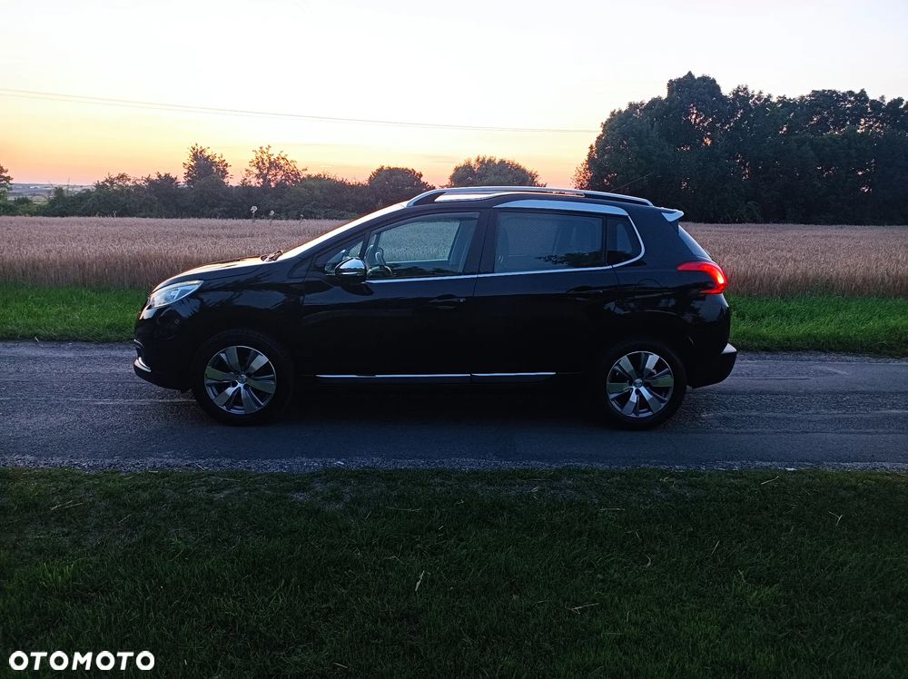 Peugeot 2008 PureTech 130 Stop&Start GT-Line Edition - 3