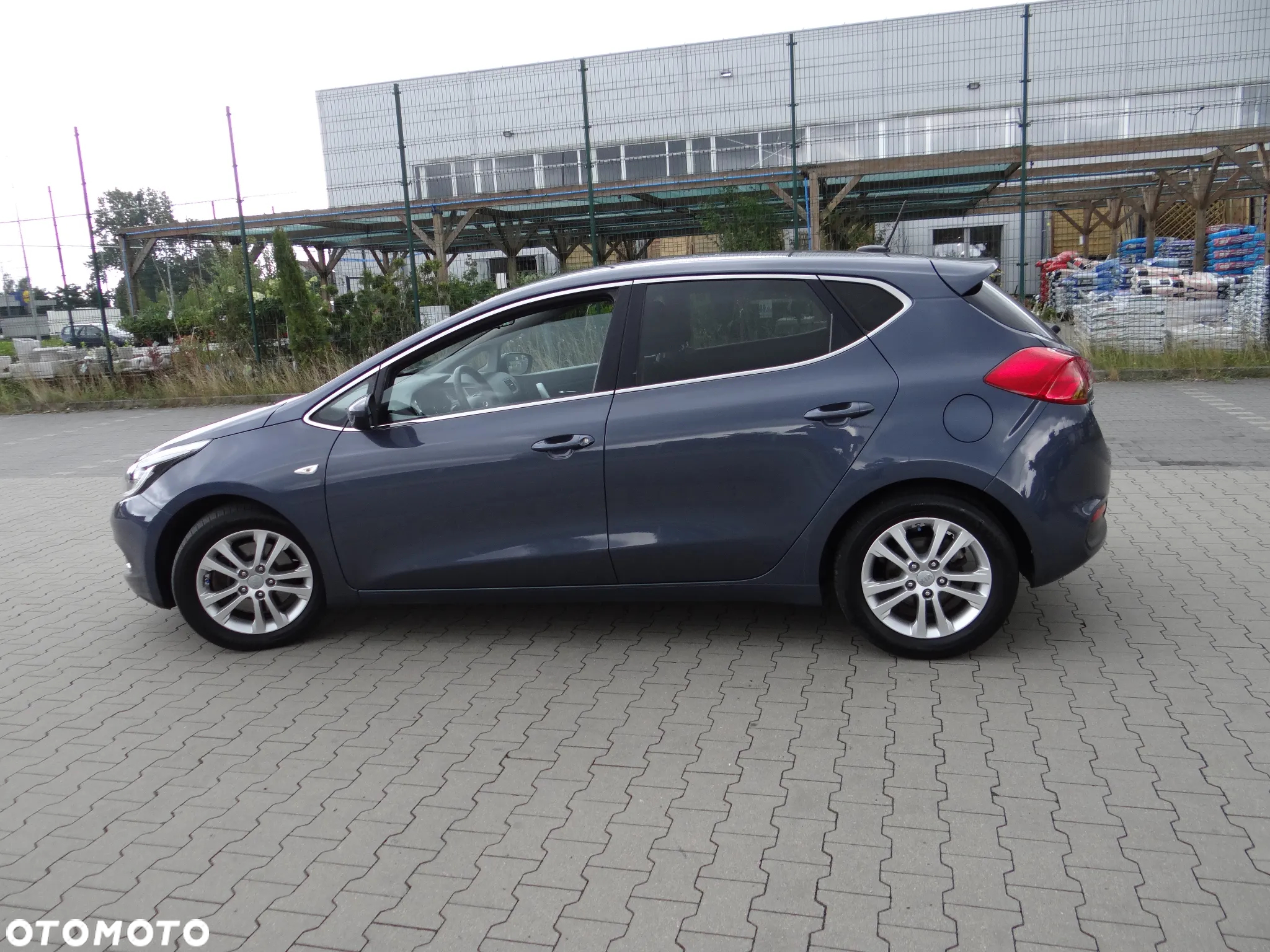 Kia Ceed - 3