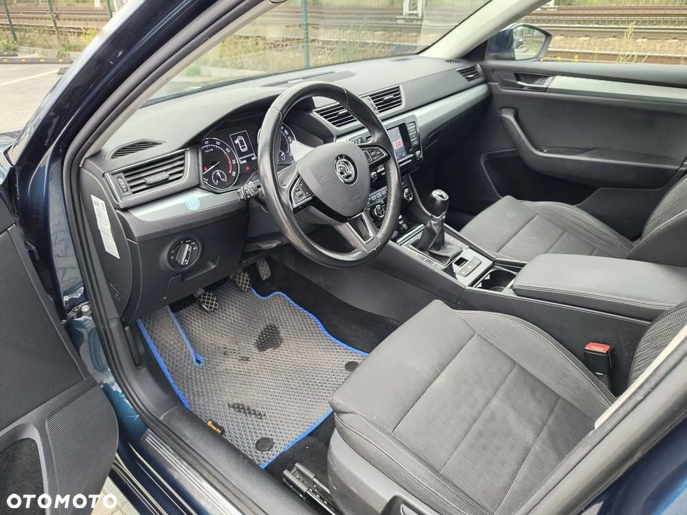 Skoda Superb - 11