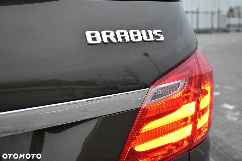 Mercedes-Benz GL - 9