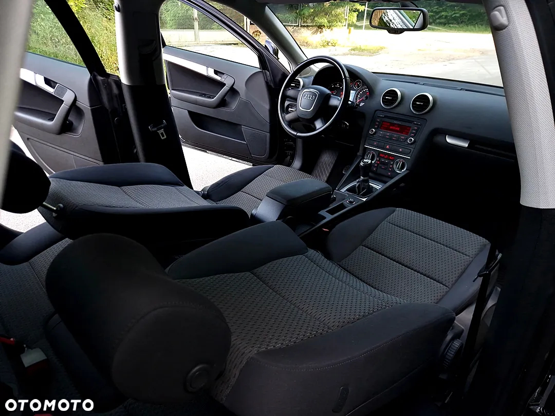 Audi A3 2.0 TDI Sportback Attraction - 38