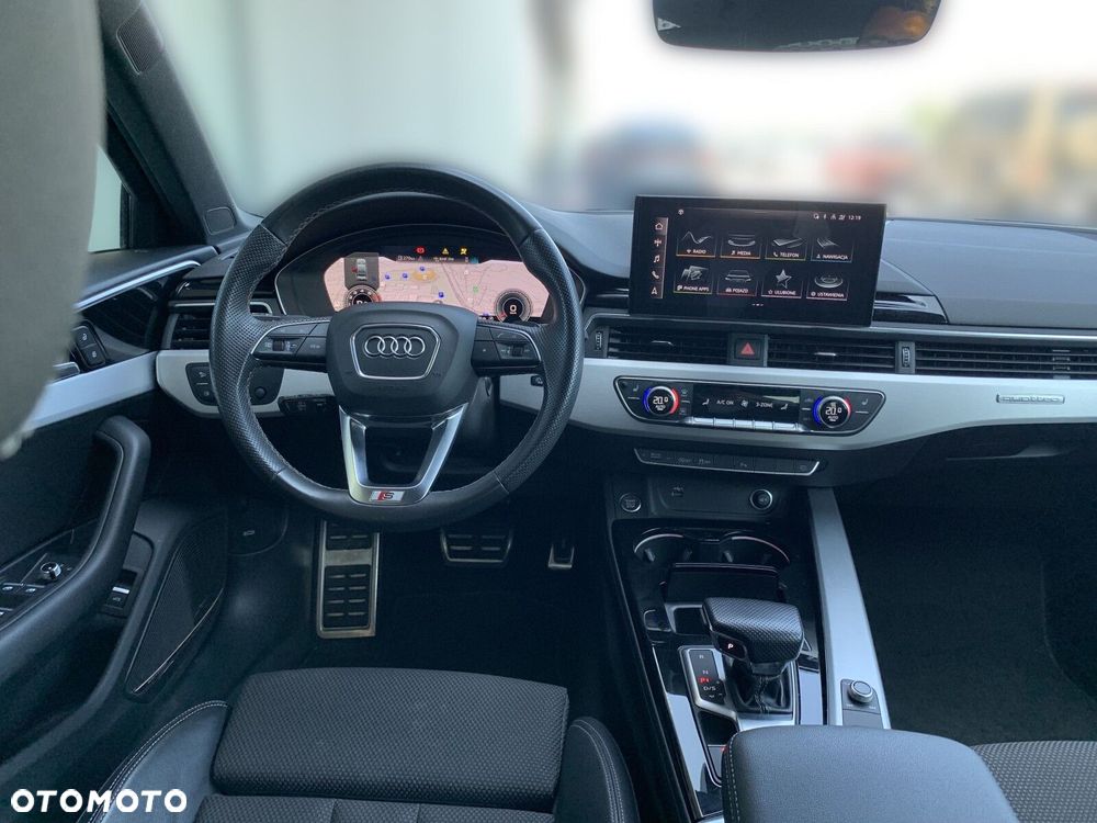 Audi A4 Limousine - 17