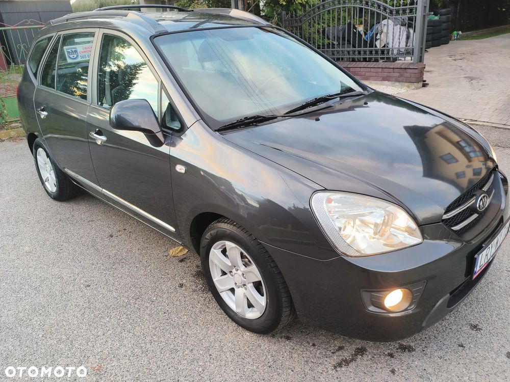 Kia Carens 2.0 CVVT Spirit - 27