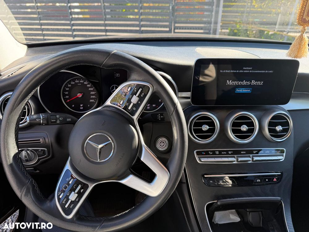 Mercedes-Benz GLC 220 d 4MATIC 9G-TRONIC - 4